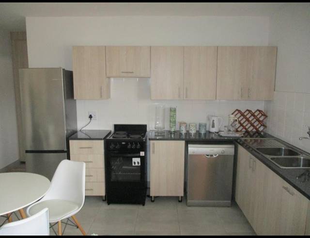 2 BEDROOM PROPERTY TO RENT IN SILVERTON